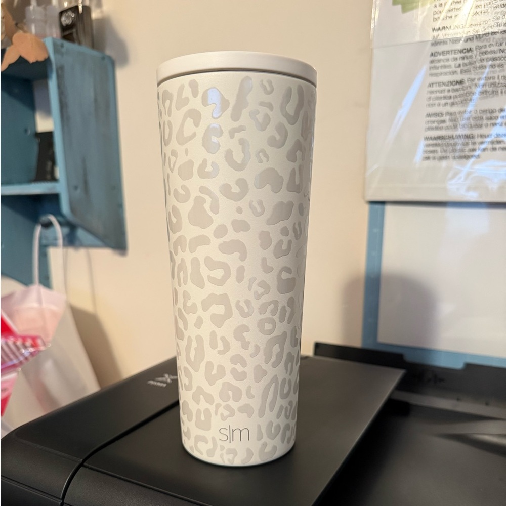 24oz Simple Modern